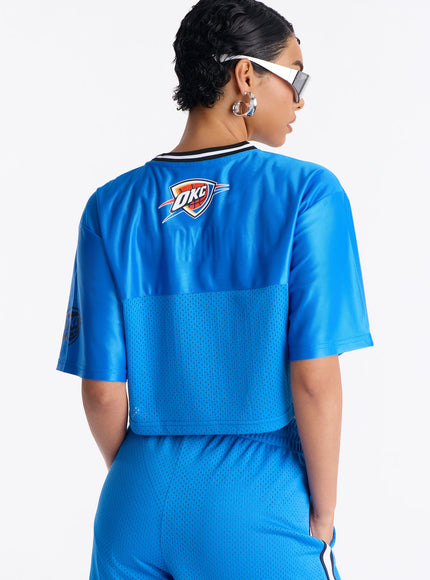Fashion Nova Women's NBA OKC Thunder Cropped Tee Blue