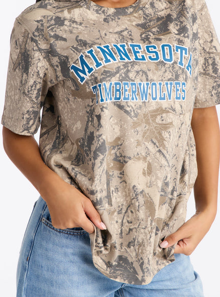 Fashion Nova Women's NBA Timberwolves Camo Tee Camouflage