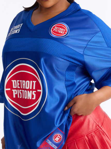 Fashion Nova Women's NBA Pistons Oversized Mesh Tee Royal