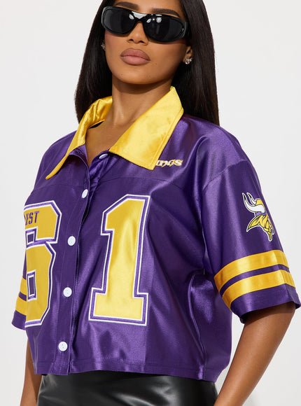 Fashion Nova Women's NFL Minnesota Vikings Cropped Shirt Purple