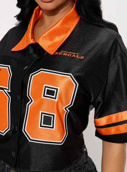 Fashion Nova Women's NFL Cincinnati Bengals Cropped Shirt Black/Combo