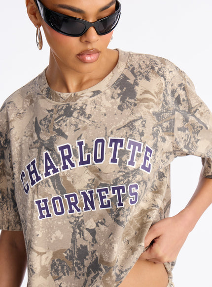 Fashion Nova Women's NBA Charlotte Hornets Camo Tee Camouflage
