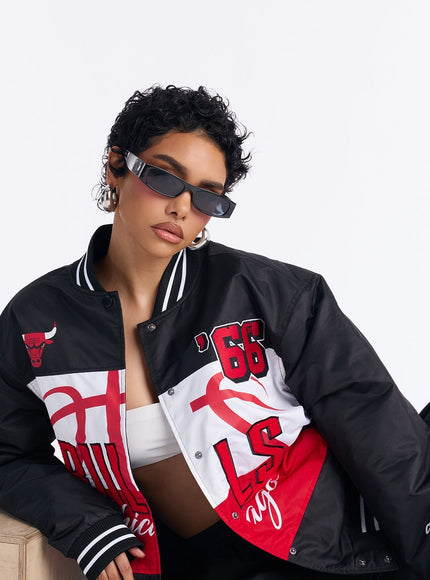 Fashion Nova Women's NBA Chicago Bulls Twill Jacket Black