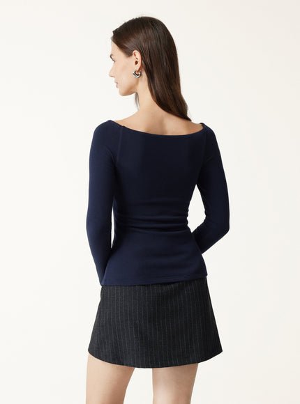 Slash Neck Raglan Sleeve Built-In Bra Top